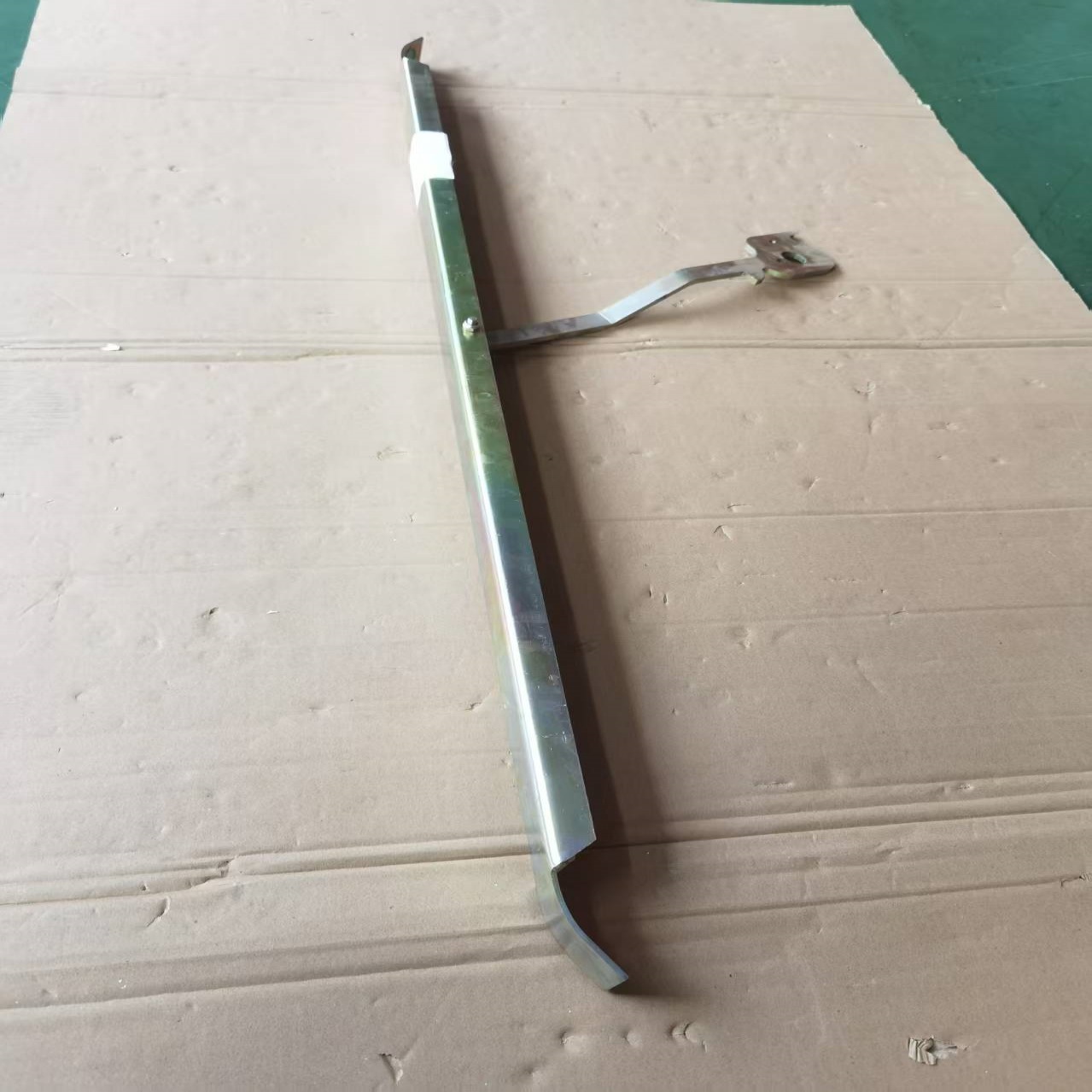 Niveltronic, Ski 1.0m